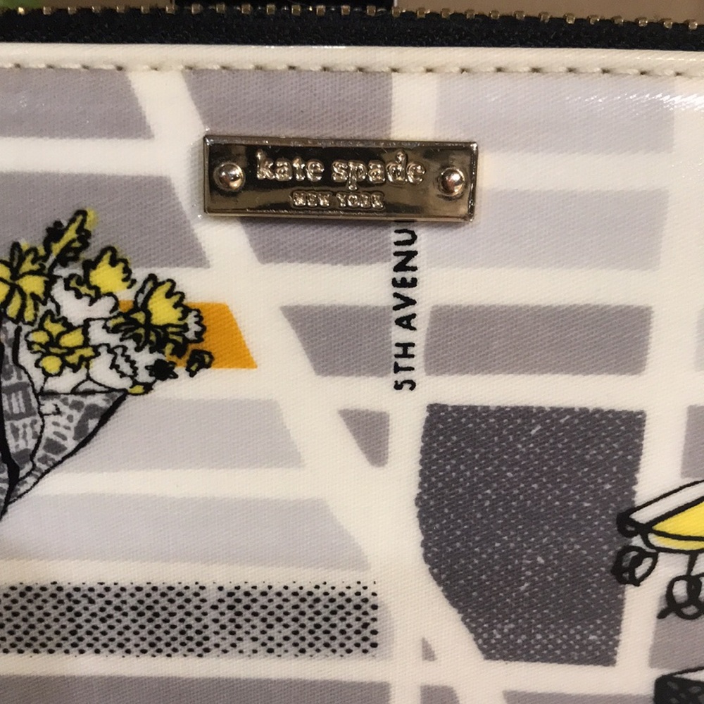 Kate Spade City Map Wallet in White and Yellow - Picture 2 of 12